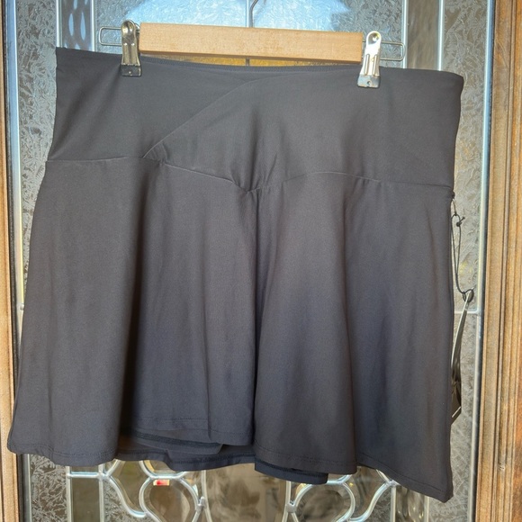 Kyodan Women's Black Skort - Picture 1 of 6